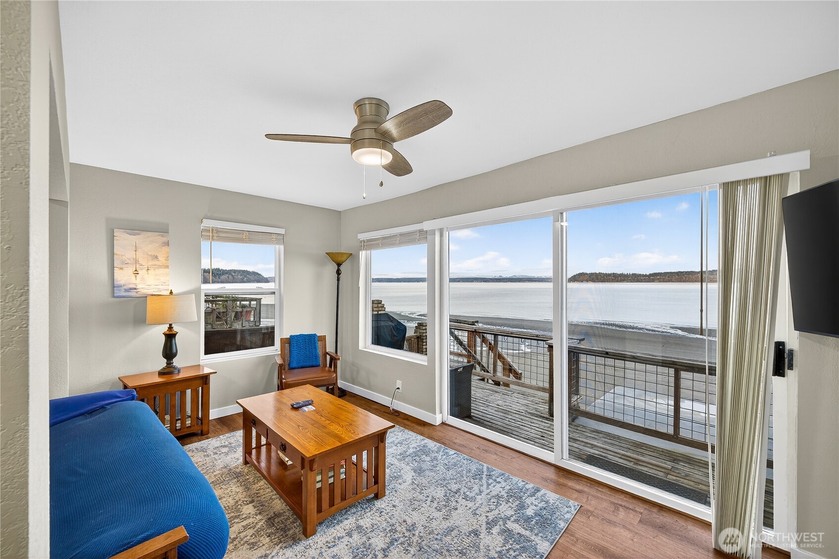 Clinton, Washington, 98236, United States, 2 Bedrooms Bedrooms, ,3 BathroomsBathrooms,Residential,Active,2026758