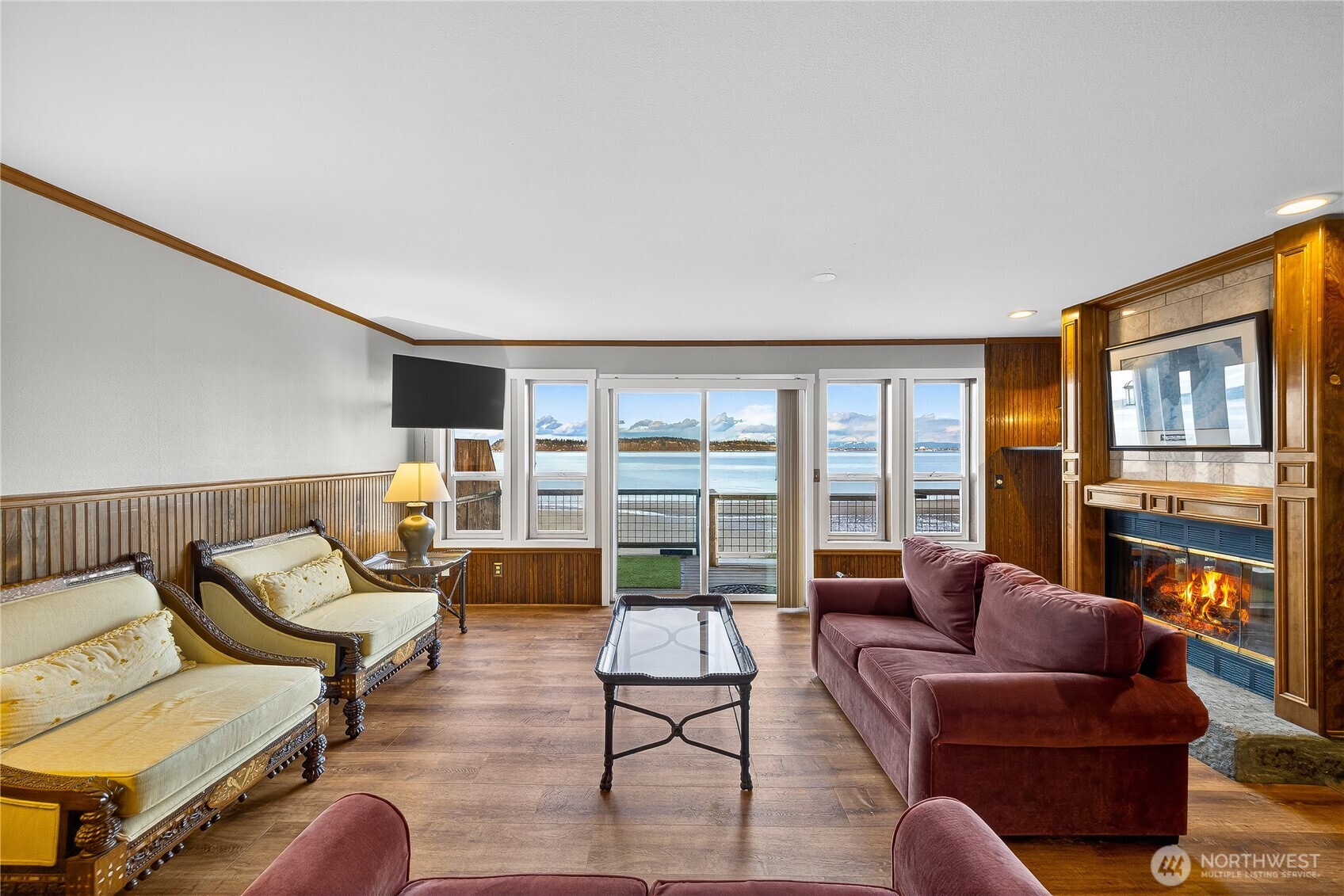 Clinton, Washington, 98236, United States, 2 Bedrooms Bedrooms, ,3 BathroomsBathrooms,Residential,Active,2026758