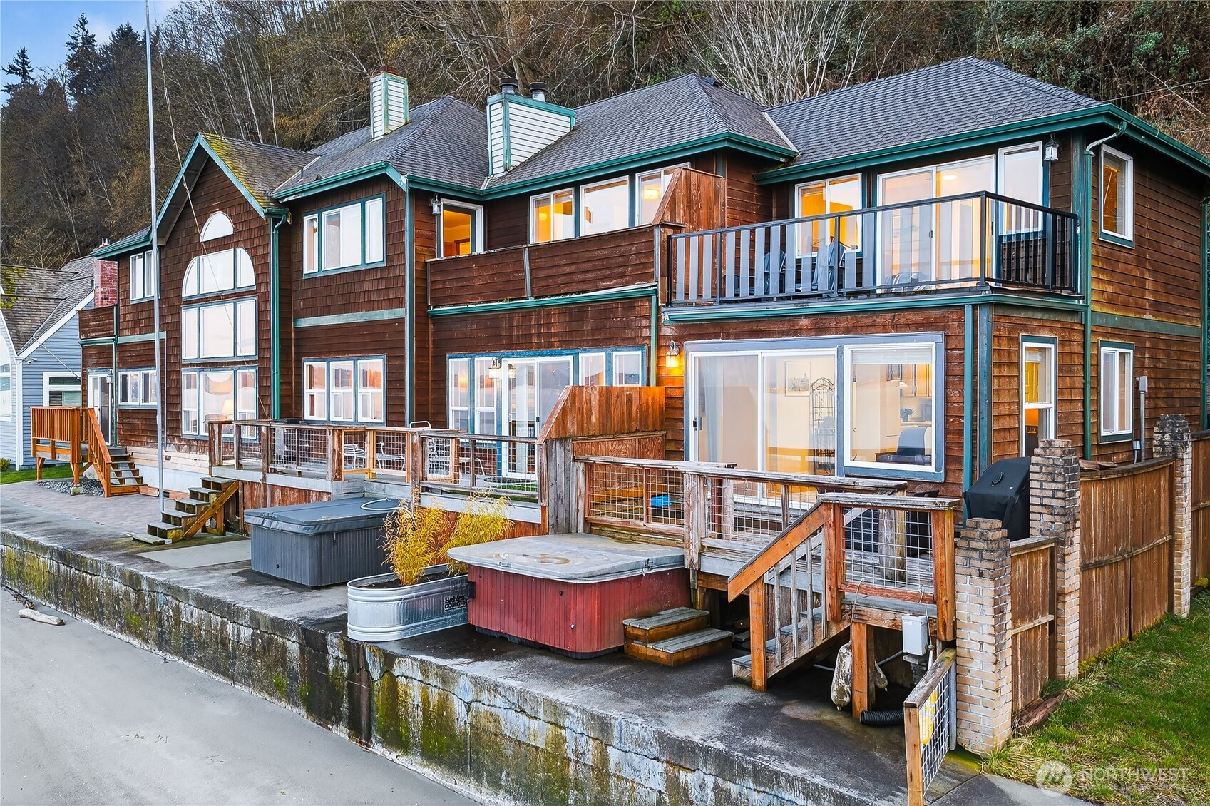 Clinton, Washington, 98236, United States, 2 Bedrooms Bedrooms, ,3 BathroomsBathrooms,Residential,Active,2026758