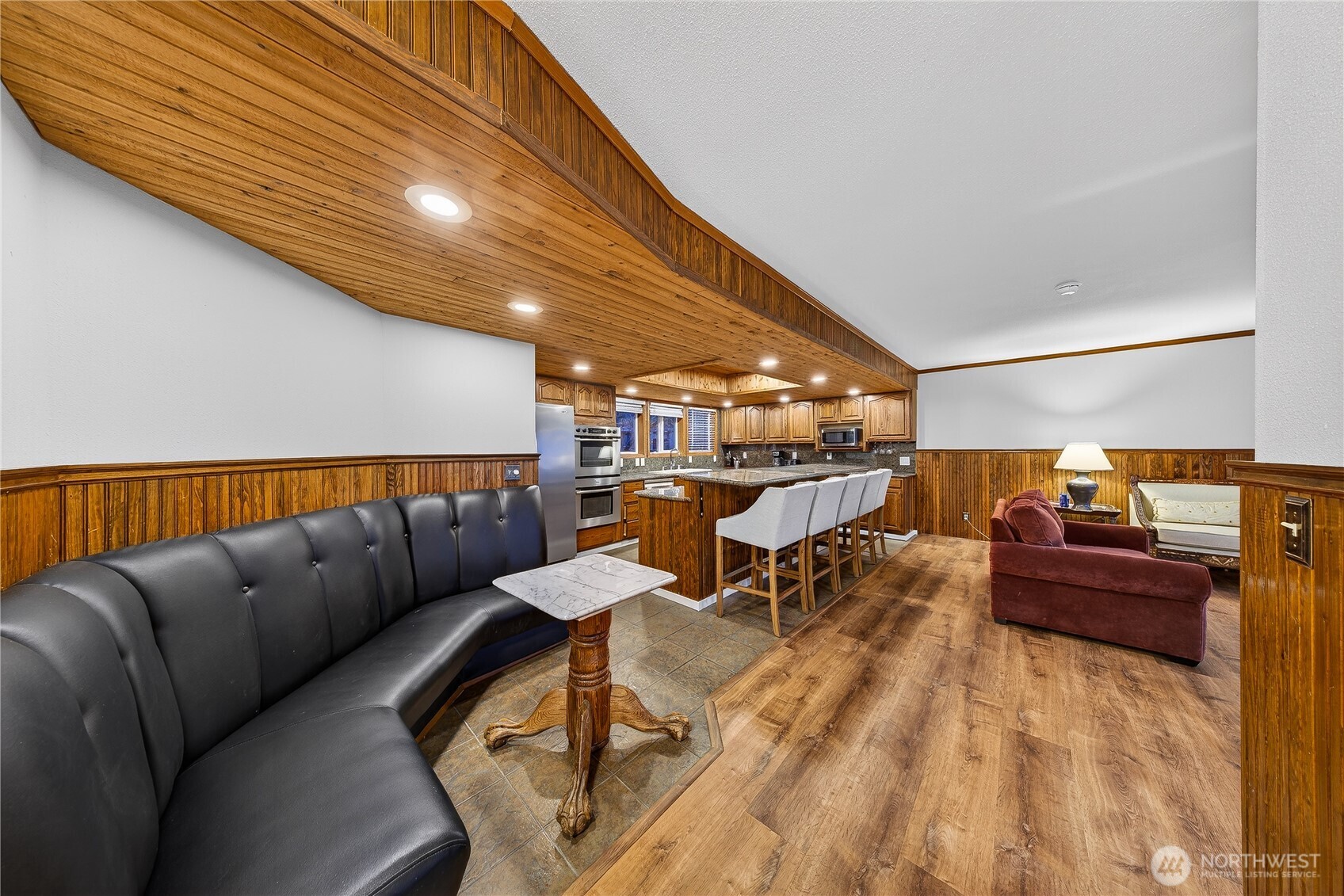 Clinton, Washington, 98236, United States, 2 Bedrooms Bedrooms, ,3 BathroomsBathrooms,Residential,Active,2026758
