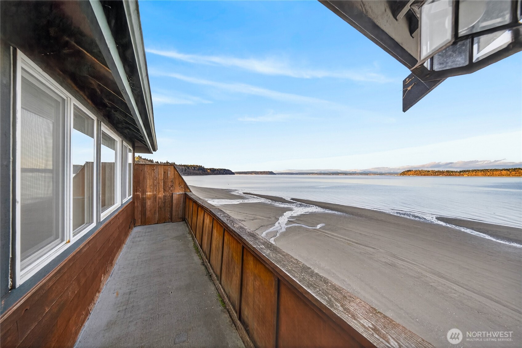 Clinton, Washington, 98236, United States, 2 Bedrooms Bedrooms, ,3 BathroomsBathrooms,Residential,Active,2026758