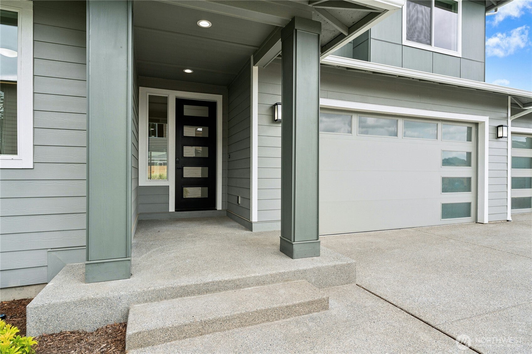 5850 229th Avenue E 276