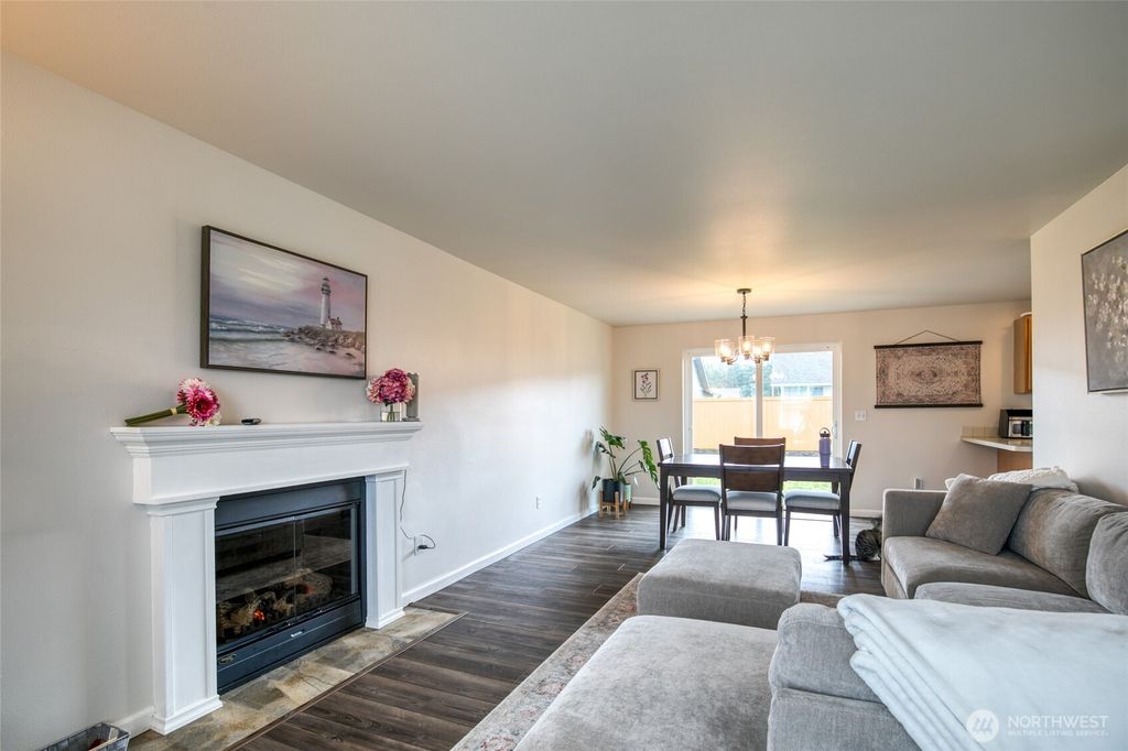 Photo of 603 Troon Avenue, Cosmopolis, WA 98537 (MLS # 2492707)