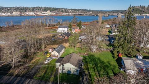 Photo of 1222 Schley Street, Aberdeen, WA 98520 (MLS # 2469009)