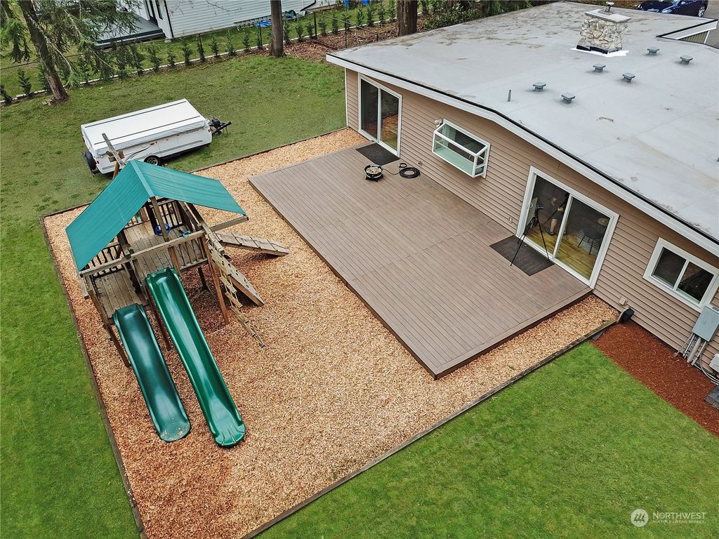 Photo of 13251 SE 231st Street, Kent, WA 98042 (MLS # 2044556)