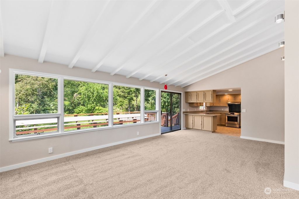 Photo of 19027 18th Avenue NE, Shoreline, WA 98155 (MLS # 2071016)