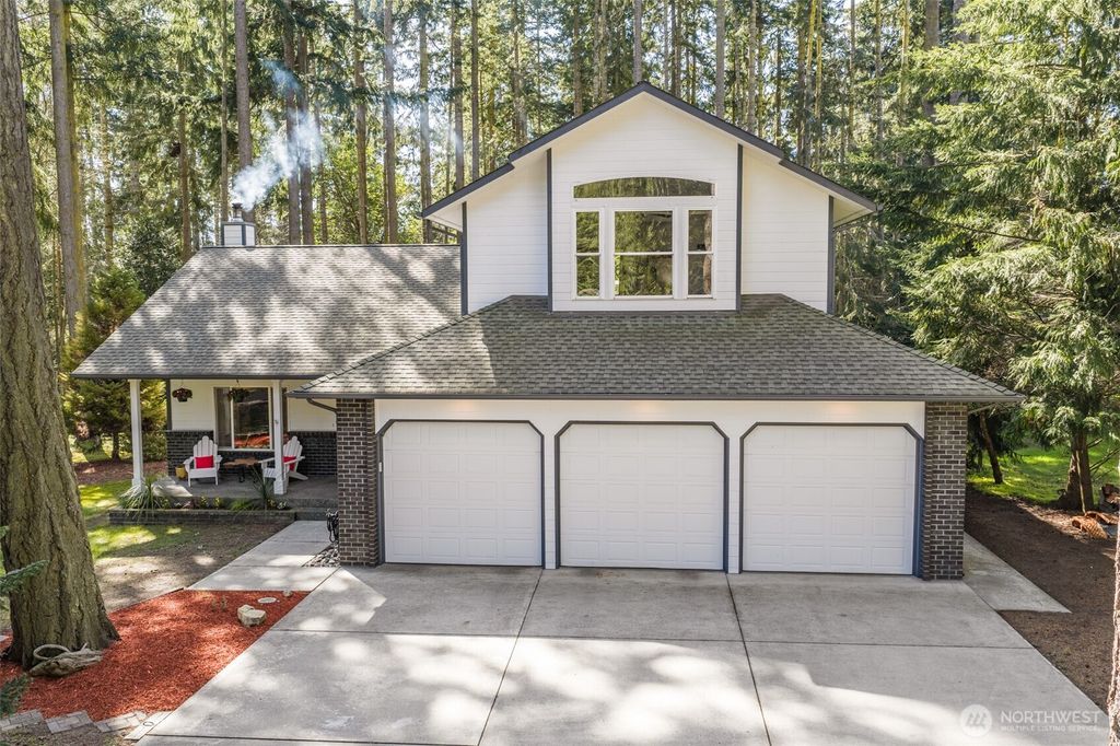 Photo of 31 Josephine Place, Sequim, WA 98382 (MLS # 2494981)
