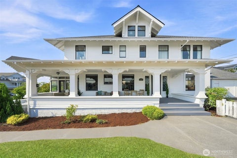 Photo of 2329 Rucker Avenue, Everett, WA 98201 (MLS # 2564353)