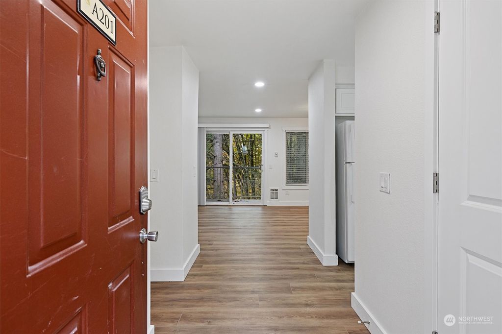 Photo of 15230 SE 43rd Street #A201, Bellevue, WA 98006 (MLS # 2307691)