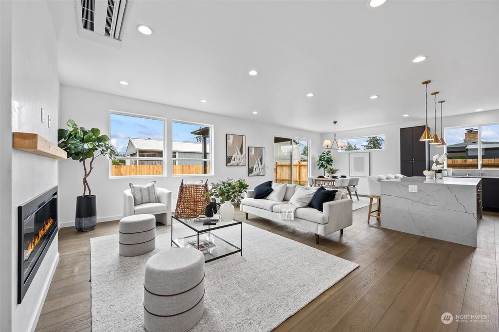 Photo of 202 Cedar CT S Ct, Pacific, WA 98047 (MLS # 2200766)