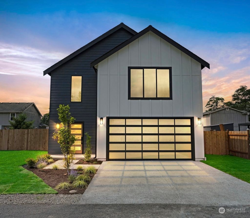 Photo of 202 Cedar CT S Ct, Pacific, WA 98047 (MLS # 2200766)