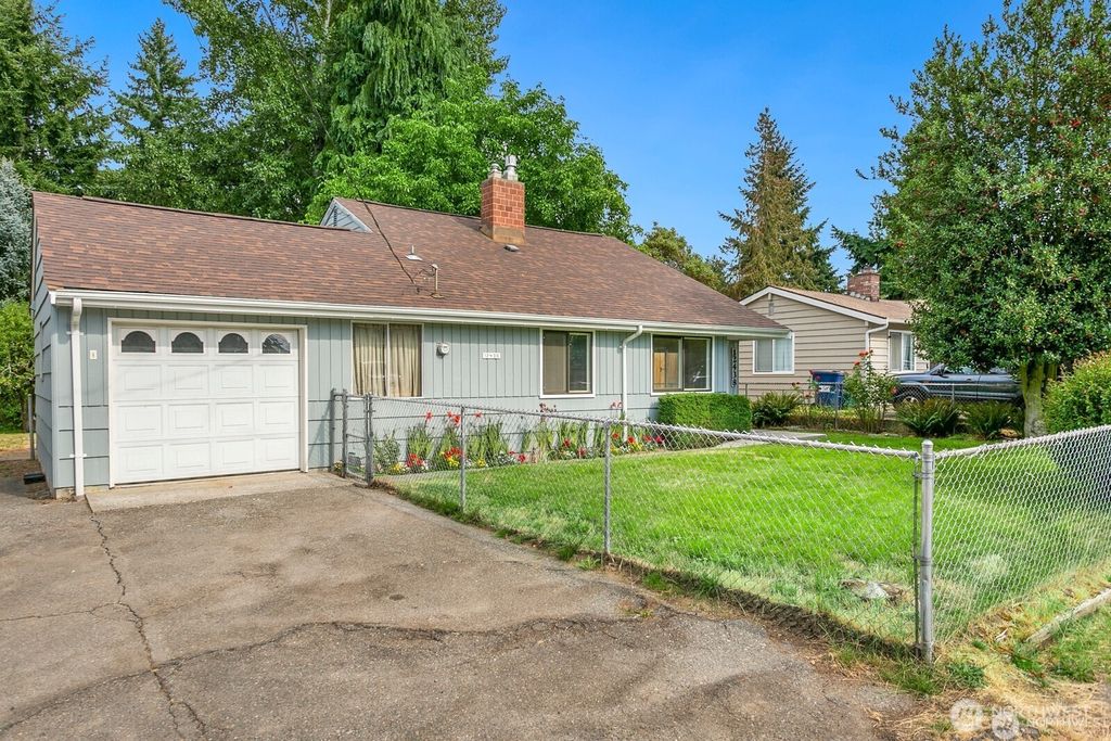 Photo of 12438 9th Avenue S, Seattle, WA 98168 (MLS # 2523238)