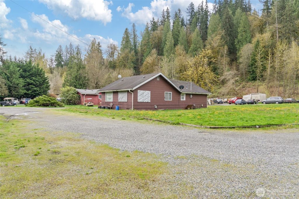 Photo of 18215 Renton-Maple Valley Road SE, Maple Valley, WA 98038 (MLS # 2353823)
