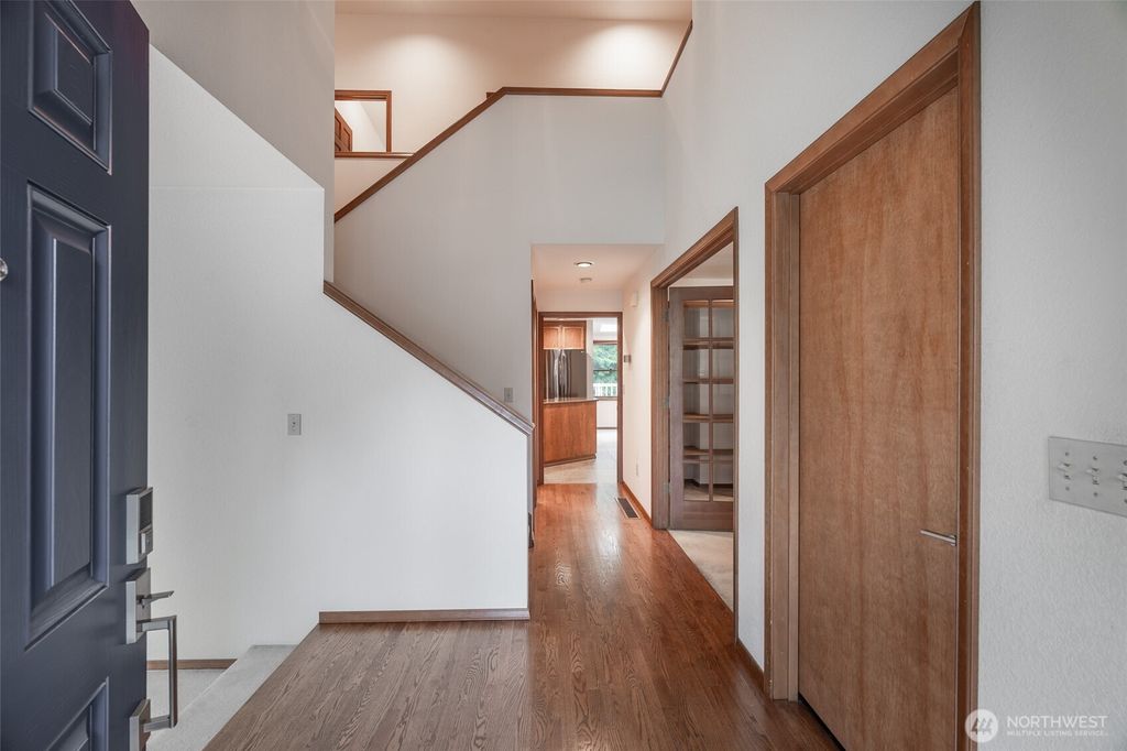 Photo of 4220 NE 169th Court, Lake Forest Park, WA 98155 (MLS # 2506672)