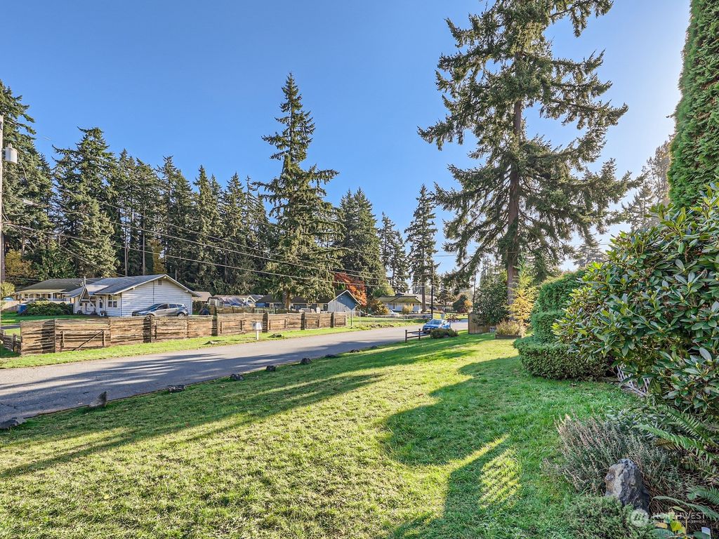 Photo of 17420 62nd Avenue W, Lynnwood, WA 98037 (MLS # 2177418)