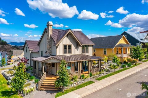 Photo of 576 Porcupine Lane, Chelan, WA 98816 (MLS # 2430489)