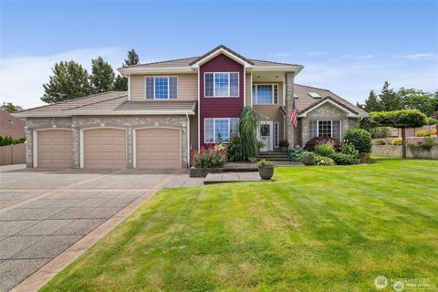 Photo of 4618 51st Street Ct E, Tacoma, WA 98443 (MLS # 2479005)