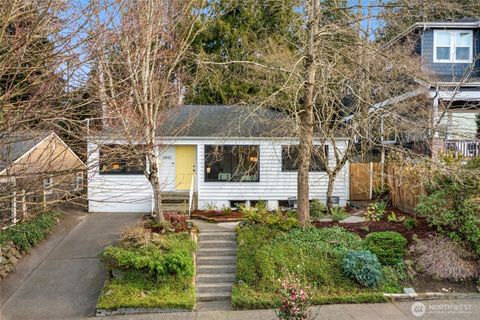 6842 28th Avenue NE Seattle WA 98115
