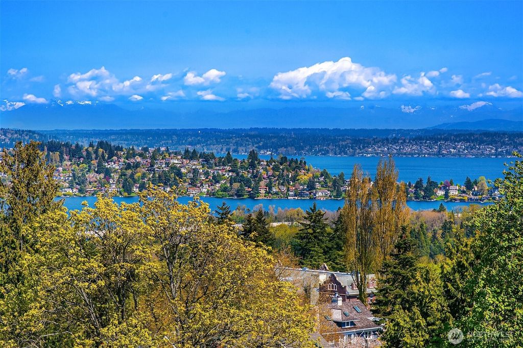 Photo of 1238 15th Avenue E #12, Seattle, WA 98112 (MLS # 2396855)