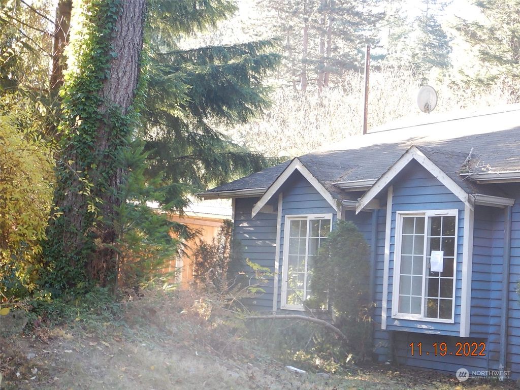 Photo of 17818 433rd Avenue SE, Gold Bar, WA 98251 (MLS # 2020261)