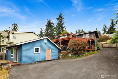 Photo of 1818 35th Street, Bellingham, WA 98229 (MLS # 2516074)