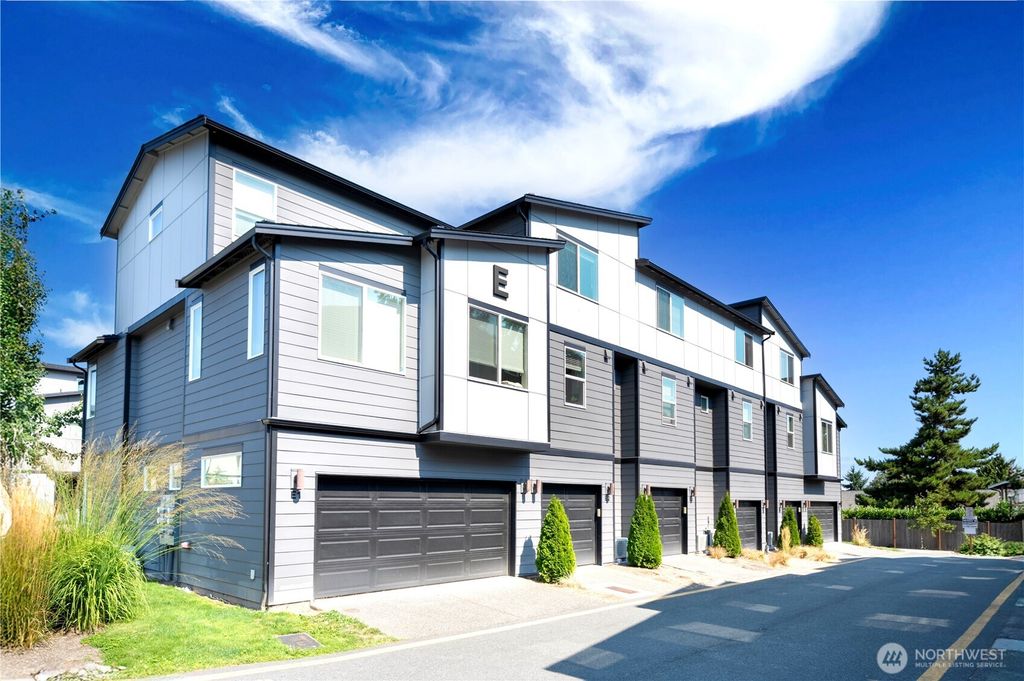 Photo of 3230 148th Street SW #E-2, Lynnwood, WA 98087 (MLS # 2428517)