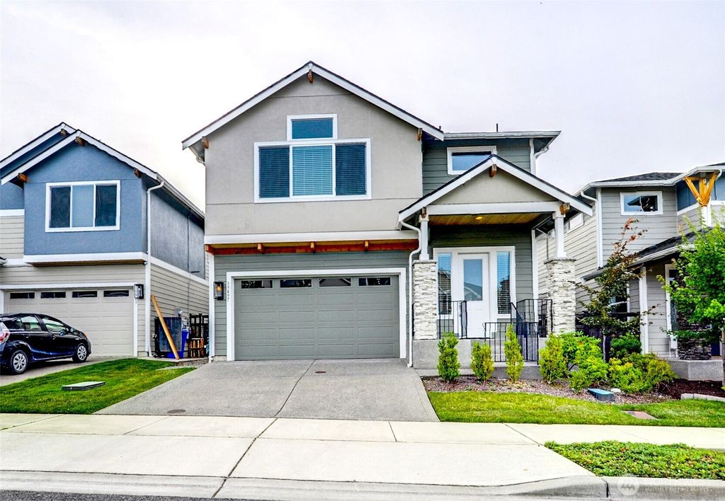 Photo of 33497 Juniper Avenue SE, Black Diamond, WA 98010 (MLS # 2413157)