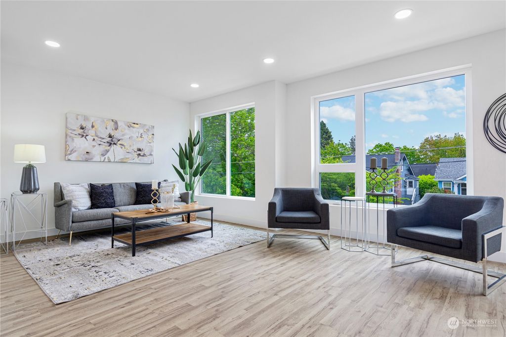 Photo of 826 NW 56th Street, Seattle, WA 98107 (MLS # 2241345)