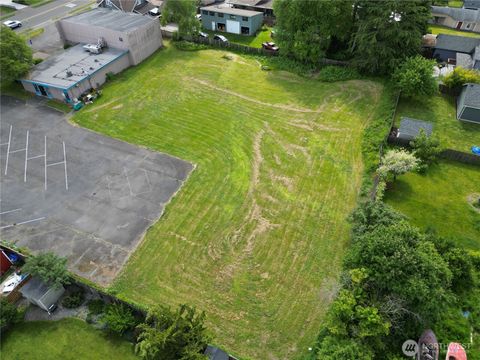 1005 W Pioneer Avenue Puyallup WA 98371