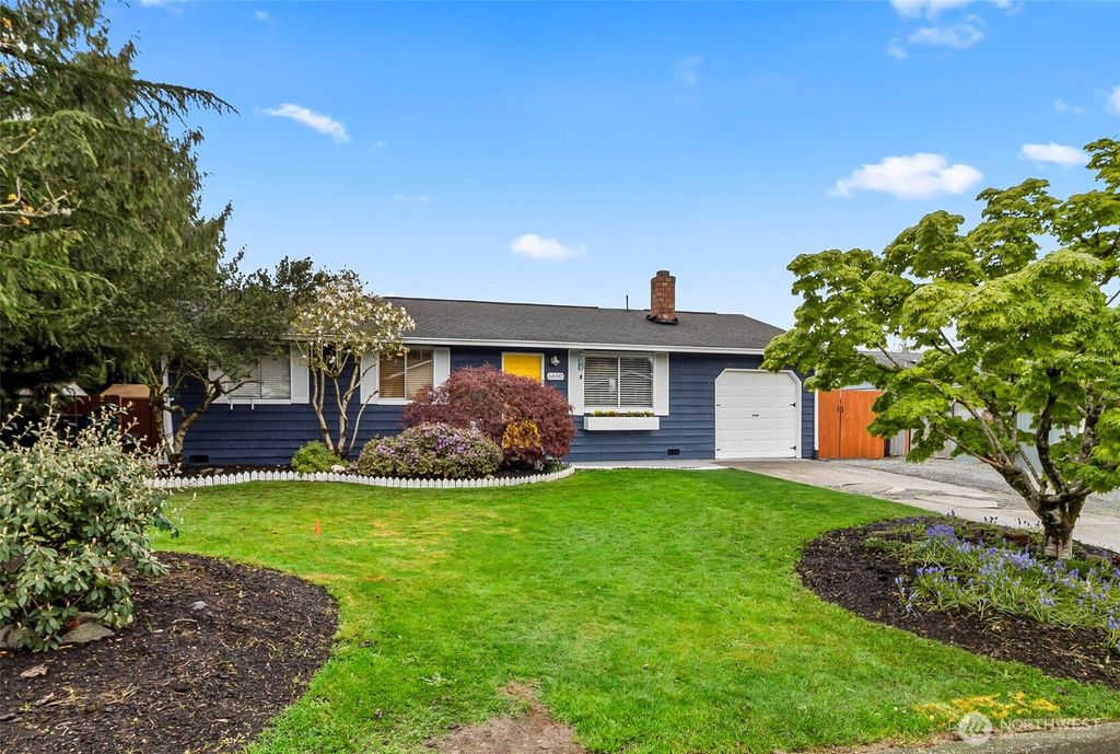 Photo of 6600 66th Drive NE, Marysville, WA 98270 (MLS # 2507488)