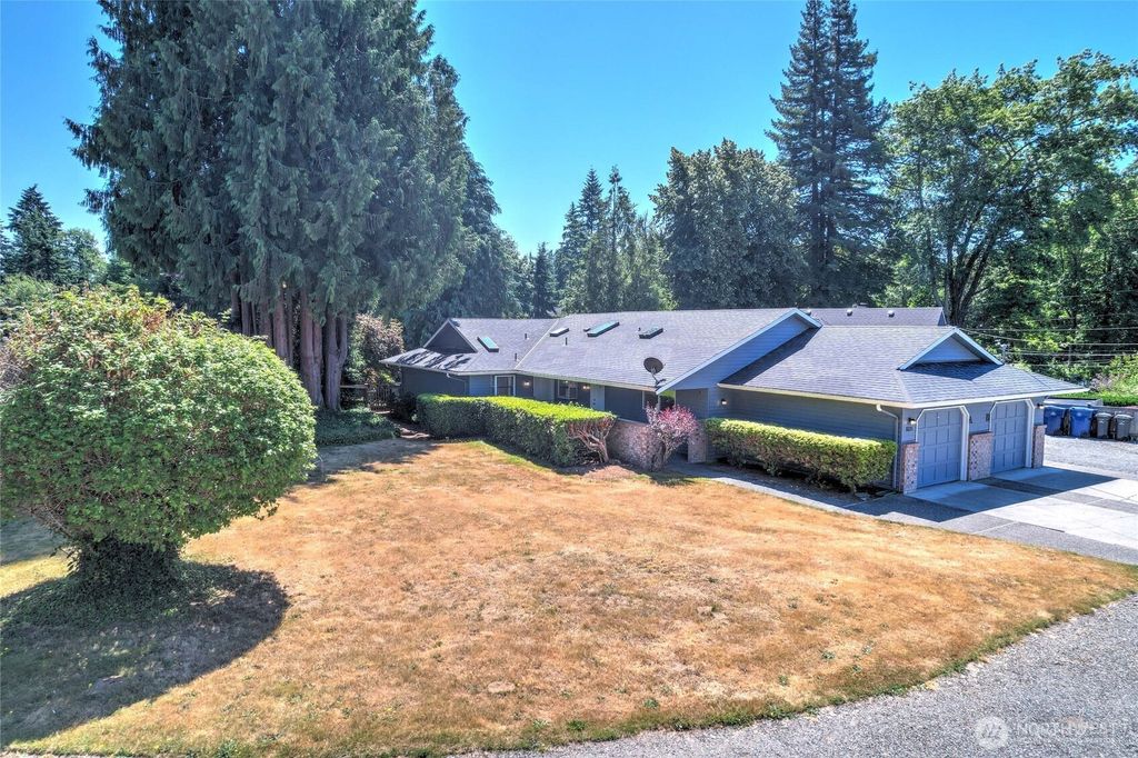 Photo of 8021 55th Avenue NE, Marysville, WA 98270 (MLS # 2409310)