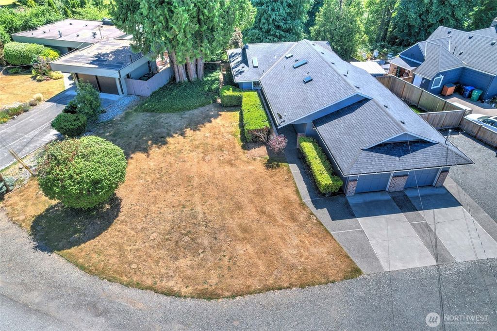 Photo of 8021 55th Avenue NE, Marysville, WA 98270 (MLS # 2409310)