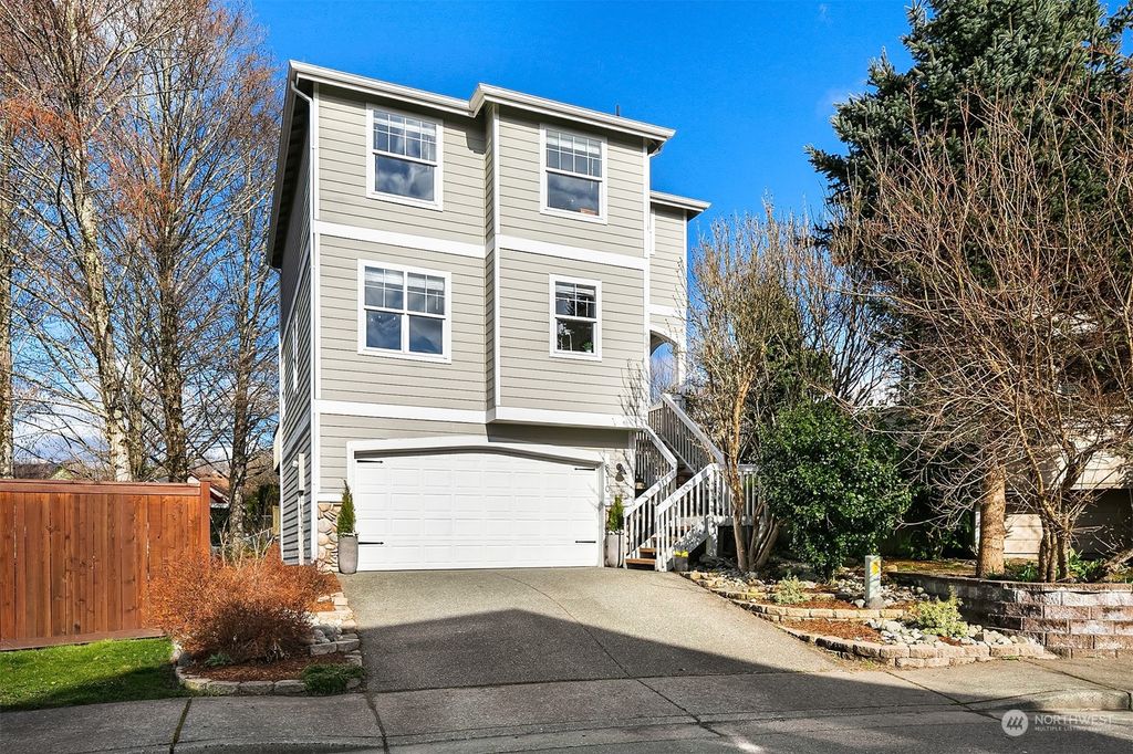 Photo of 8310 Olmstead Place SE, Snoqualmie, WA 98065 (MLS # 2043669)