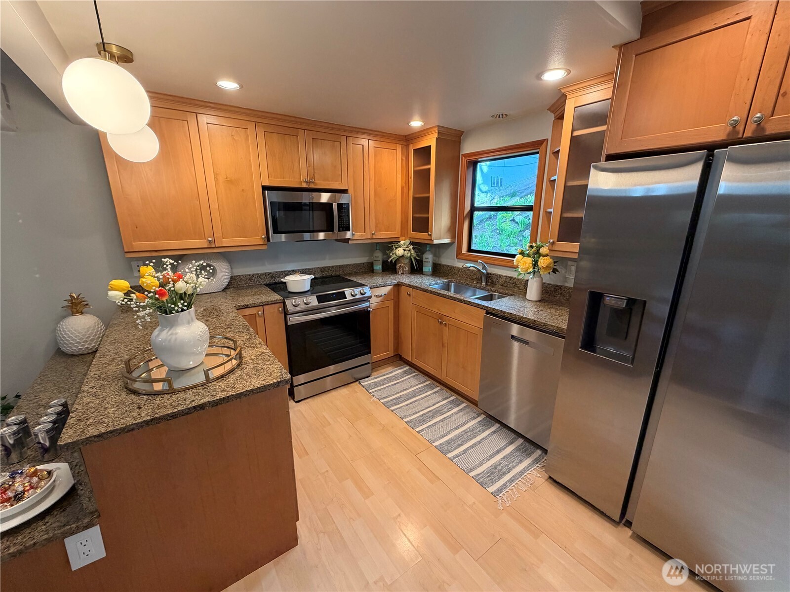 3217 E Madison Street