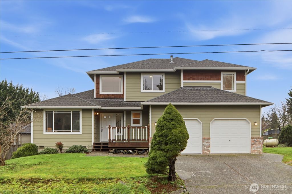 Photo of 11809 SE 205th Drive, Snohomish, WA 98290 (MLS # 2455952)