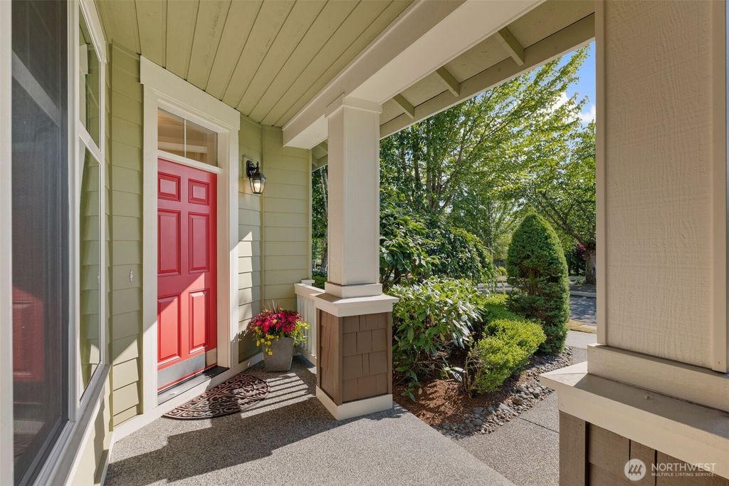 Photo of 11734 167th Court NE, Redmond, WA 98052 (MLS # 2390079)