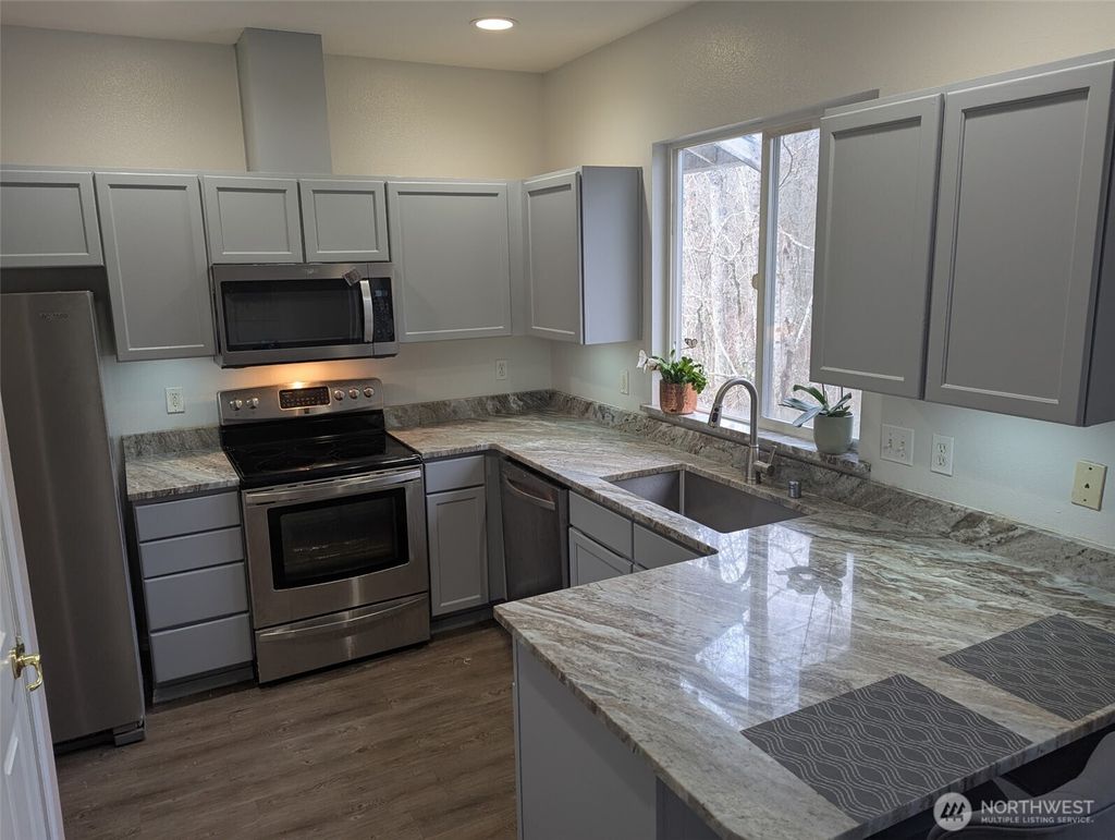 Photo of 3203 Lake Drive, Lake Stevens, WA 98258 (MLS # 2485820)