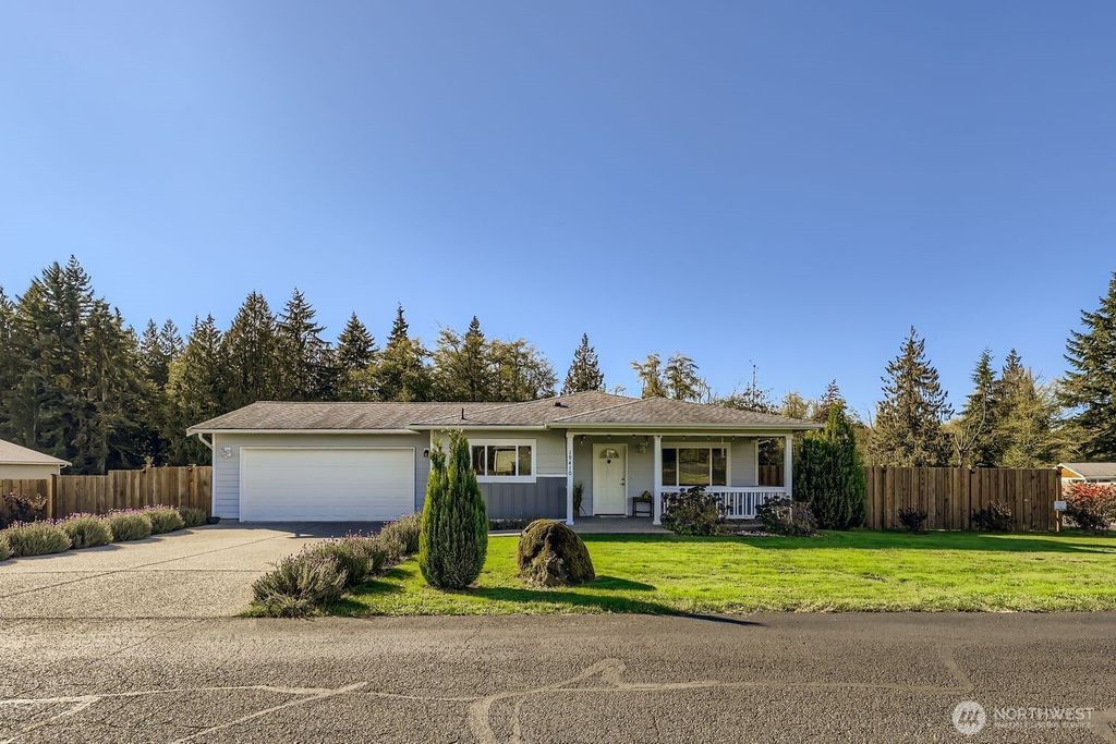 Photo of 19410 86th Avenue NE, Arlington, WA 98223 (MLS # 2448189)