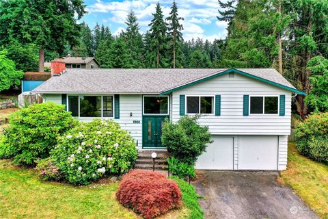 Photo of 5900 148th Place SW, Edmonds, WA 98026 (MLS # 2075181)