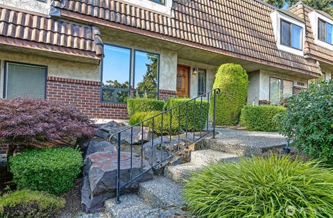 Photo of 8719 238th Street SW #B3, Edmonds, WA 98026 (MLS # 2571967)