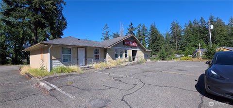 Photo of 5105 SW Solberg Dr DR #B, Tacoma, WA 98499 (MLS # 2540280)