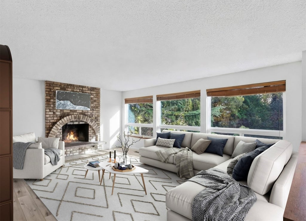 Photo of 13926 Silver Firs Drive, Everett, WA 98208 (MLS # 2598852)