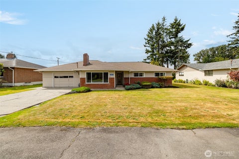 Photo of 16572 S Wall Street, Mount Vernon, WA 98273 (MLS # 2580820)