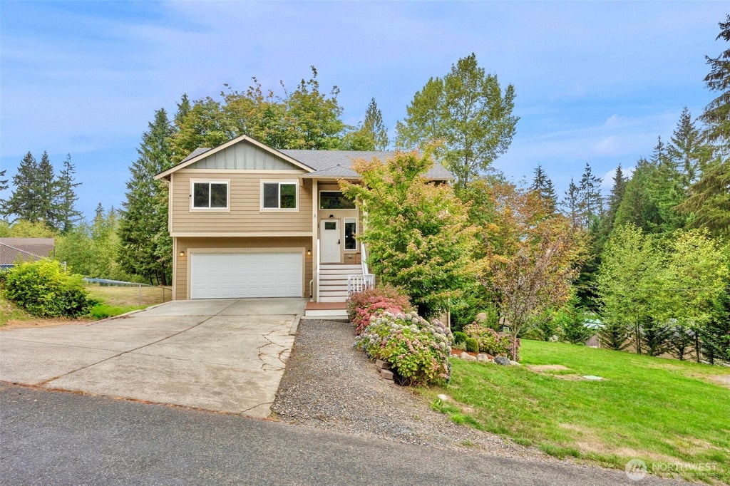Photo of 16225 24th Street SE, Snohomish, WA 98290 (MLS # 2591554)