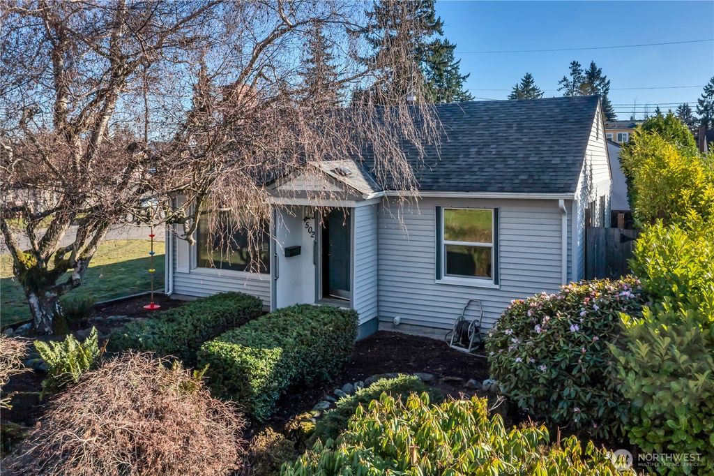 Photo of 4502 N 30th Street, Tacoma, WA 98407 (MLS # 2478467)