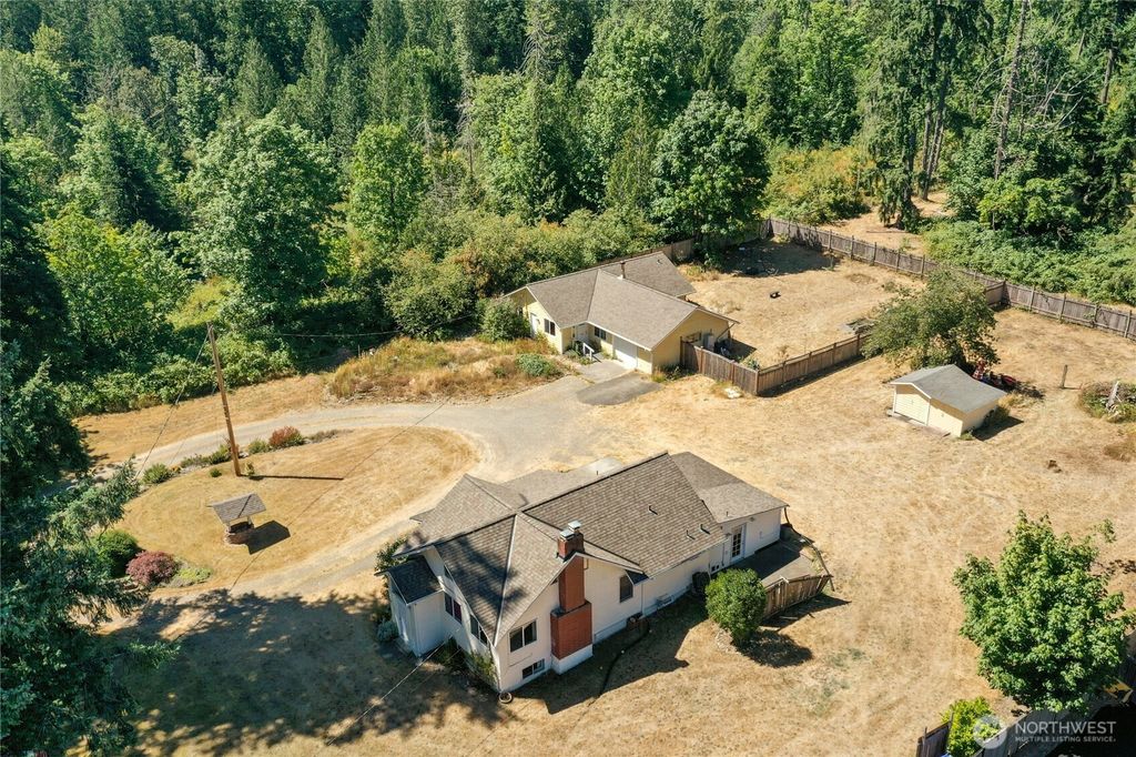 Photo of 21614 SE May Valley Rd Rd, Issaquah, WA 98027 (MLS # 2442978)