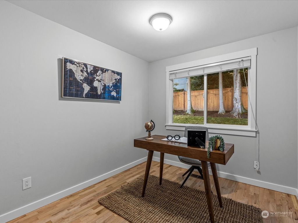 listing image 9362849892667612938