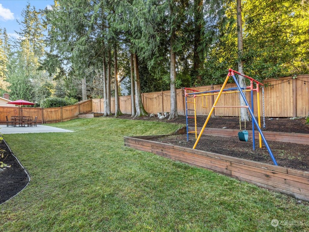 listing image 9365252003852785909