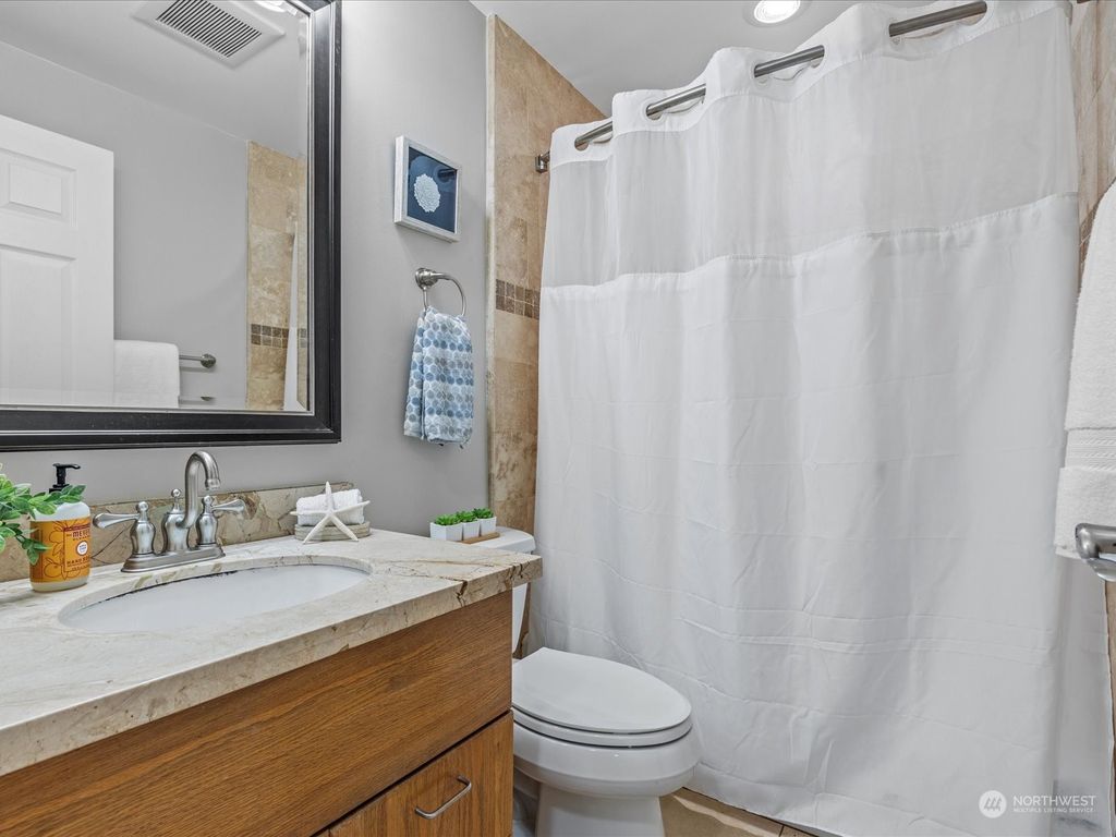 listing image 9368103250679567513