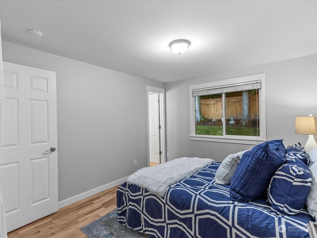 listing image 9369628115907939143